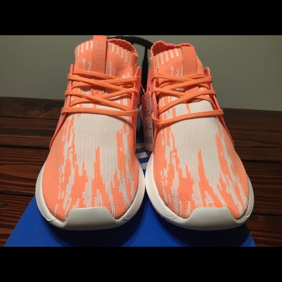 adidas Shoes - Women’s Adidas Tubular Defiant PK Size 7